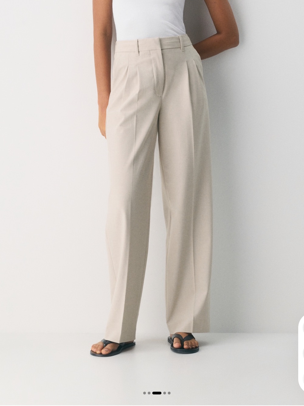 Aritzia Effortless Pant in Heather Matte Pearl